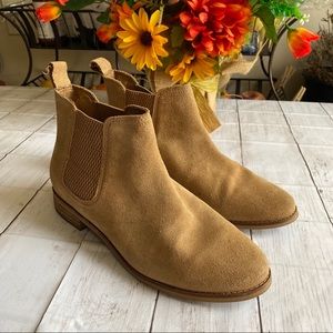 Women's Ella Chelsea Boot